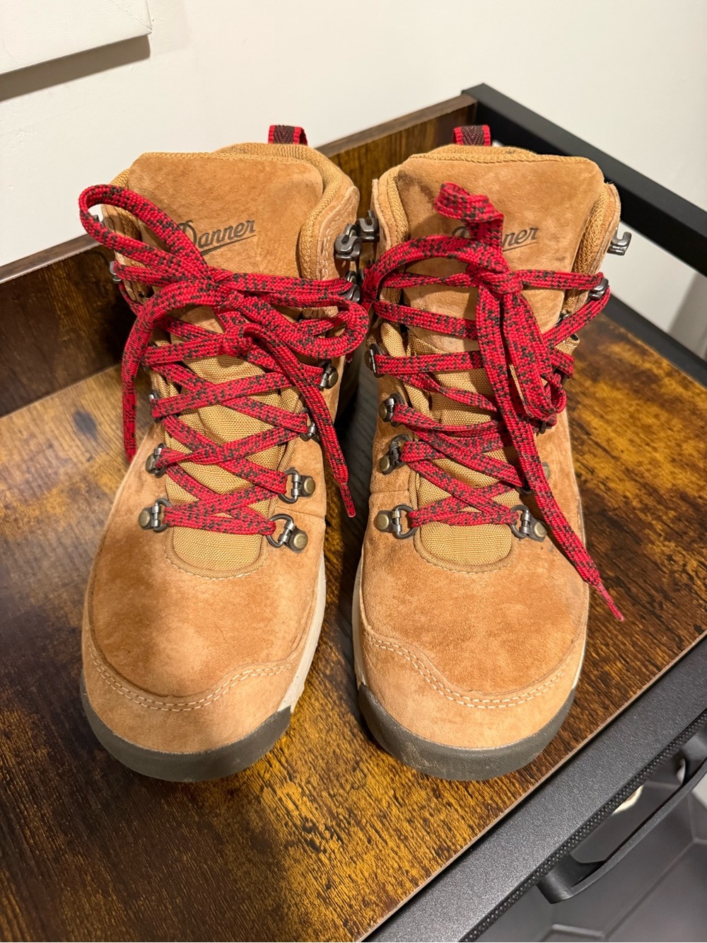 Danner Womens Brown Suede Hiking Boots with Red Laces Adriena
